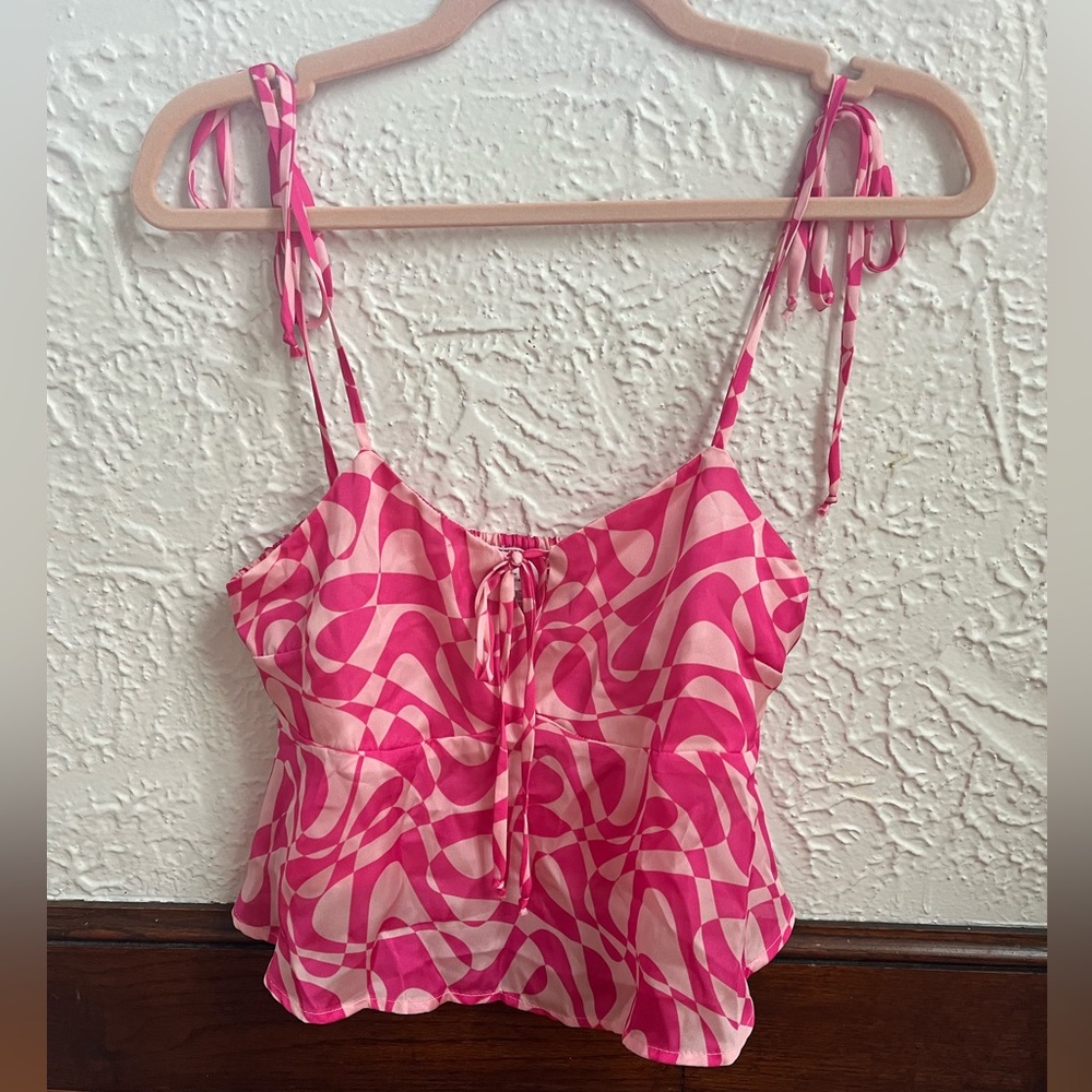 Pink marble le lis tank from Pitaya